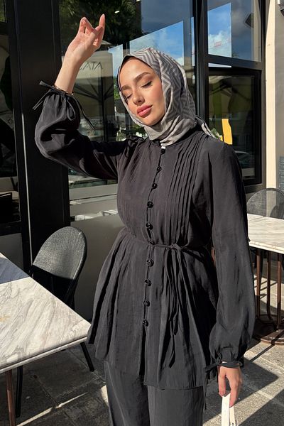 Tesettür Diyarı Summer Fabric Tril Tril Suit with Buttoned Tunic - Black