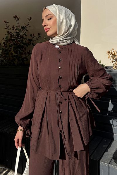 Tesettür Diyarı Summer Fabric Tril Tril Suit with Buttoned Tunic - Brown