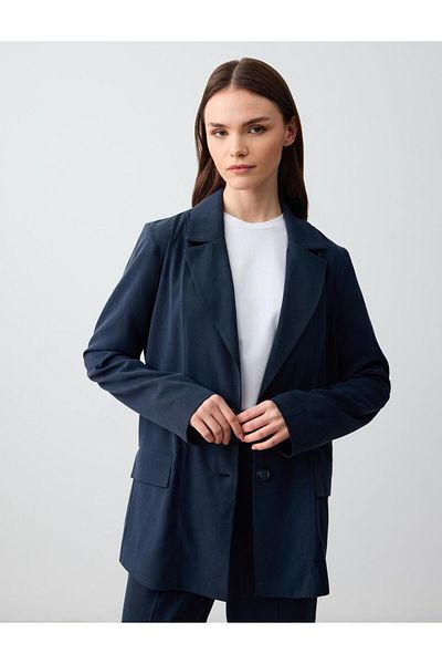 Jimmy Key Long Sleeve Straight Cut Woven Jacket