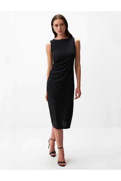 Jimmy Key Sleeveless Basic Knitted Midi Dress