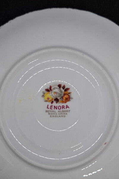 Royal Albert Lenora Bone China England Antique Porcelain Coffee Cup Saucer 12 cm