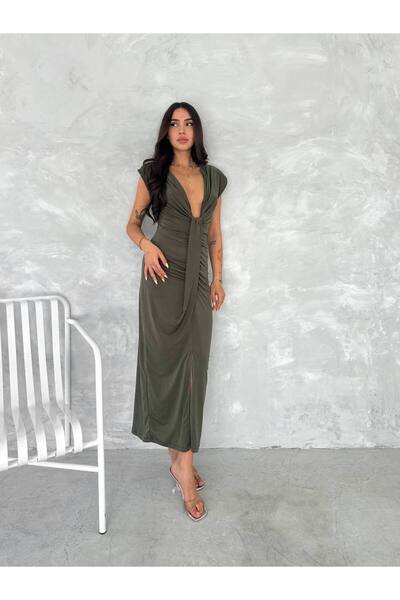 Bella Breeze Γυναικείο μακρύ βραδινό φόρεμα με λαιμόκοψη σε σχήμα V διπλό πέτ...