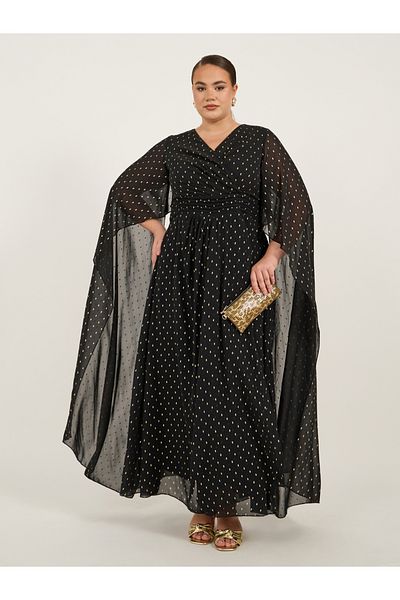 Styli Plus Size Cape Sleeve Pleated Maxi Dress