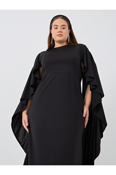 Styli Plus Size Solid Cape Sleeves Maxi Dress