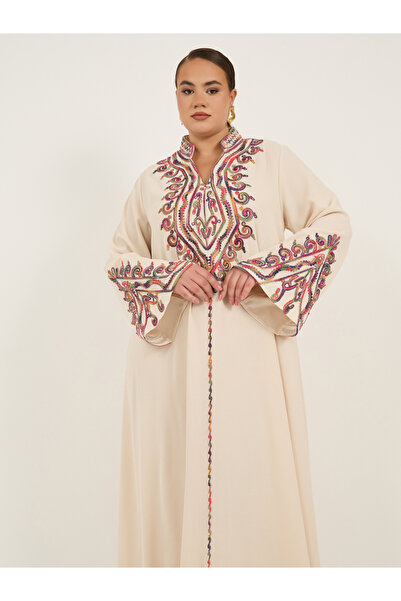Styli Plus Size Stand Collar Embroidered A-Line Jalabyia