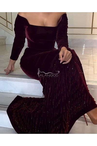 ALANOOD FASHION Elegant winter velvet dress with embroidered fringe design