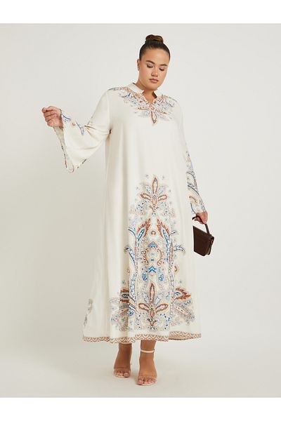 Styli Plus Size Stand Collar Printed A-Line Jalabyia with Embellished Detail