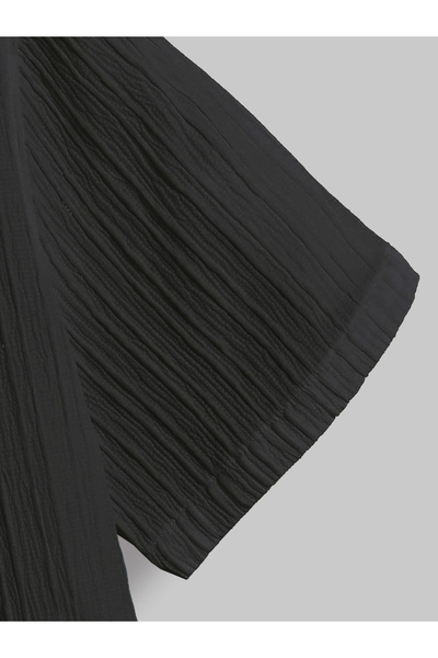 Take Two By Styli Texture Short Sleeve Buttoned Shirt