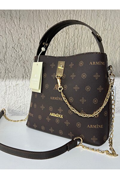 Armine Zincir Detaylı Kilit Kapaklı Kadın Omuz Çantası