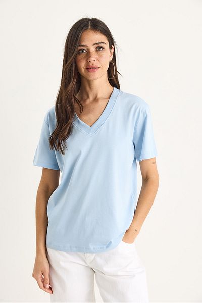 Bianco Lucci Γυναικείο μπλουζάκι Comfort Fit από 100% οργανικό βαμβάκι με βαθύ λαιμό V 60602066
