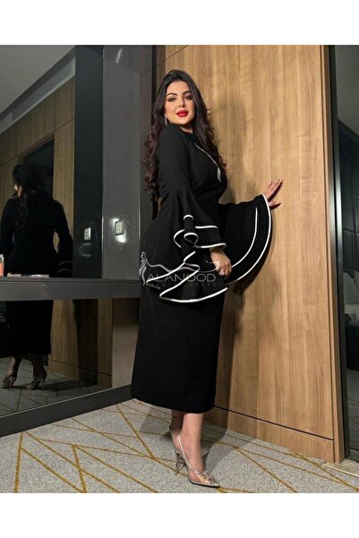 ALANOOD FASHION فستان ابيض و اسود للعيد باكمام واسعة بتصميم فريد