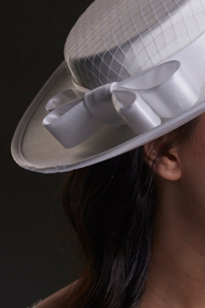 ESPEREST قبعة بيضاء كلاسيكية مع تول وفيونكة من الساتان