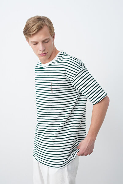 İLKCET MODA Ανδρικό μπλουζάκι με ριγέ Emerald Relaxed Fit