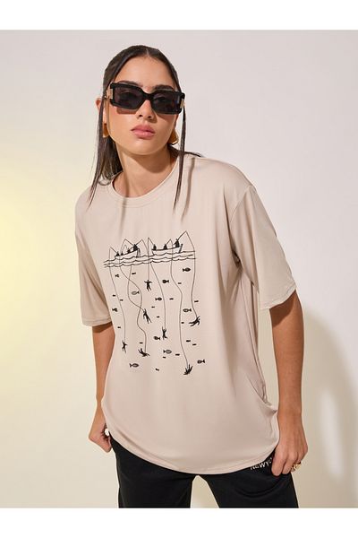 Styli Round Neck Graphic Print T-Shirt