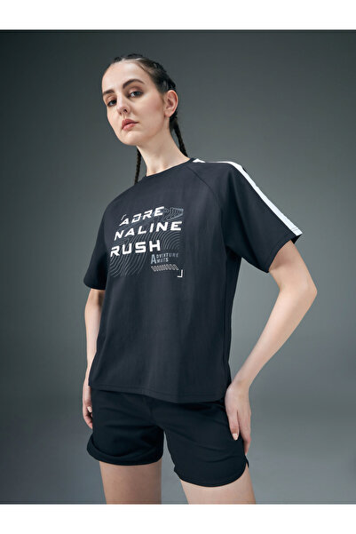 Technosport By Styli Slogan Print Crew Neck Stretch Crop T-Shirt