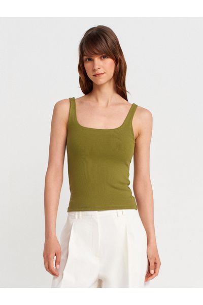 Dilvin 21057 Strap Tank- Fat Green