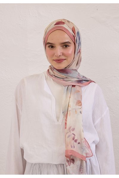 Fresh Sweet William Pattern Rami Shal Soft Pink