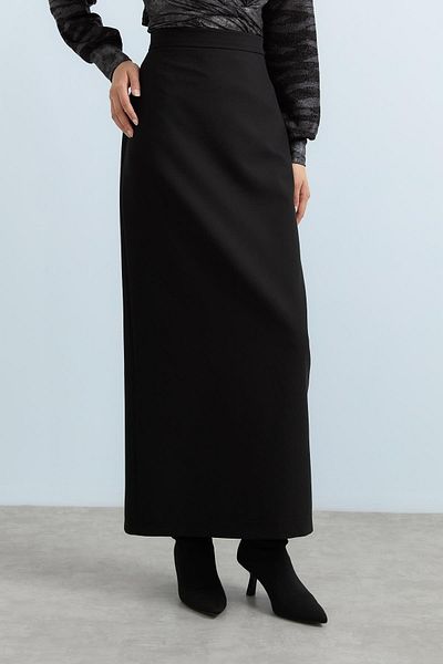 Nihan Black Pleated Pencil Skirt