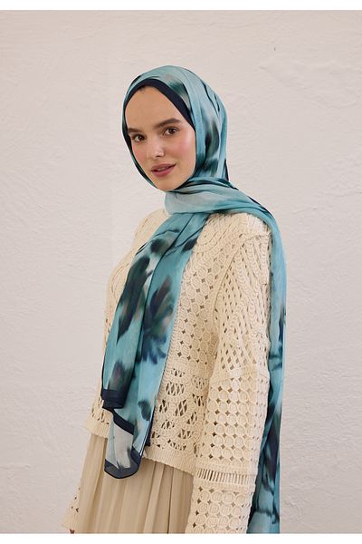 Fresh Dark Flora Pattern Rami Shal Blue