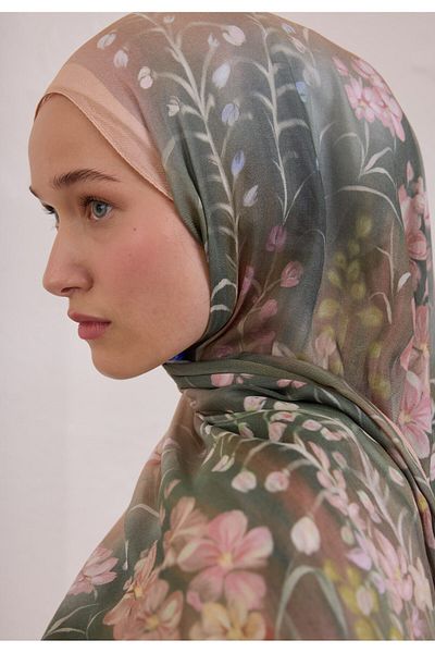 Fresh Wisteria Pattern Rami Shallom Salmon