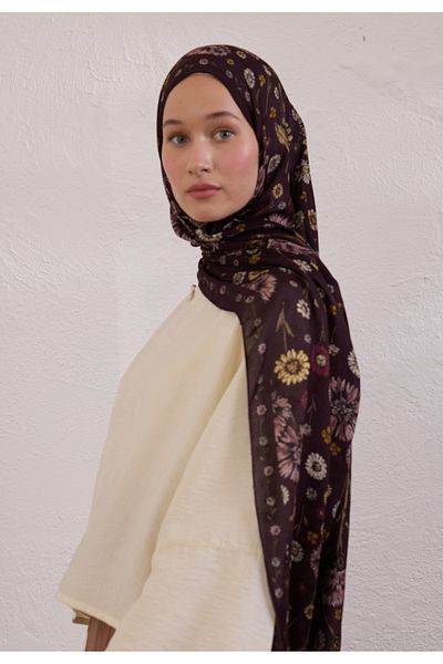Fresh Blooming Dahlia Pattern Rami Shal Marple