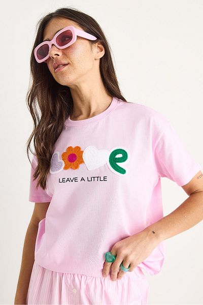 Bianco Lucci Women's Love Accessory Regular Fit Cotton T-Shirt 60602070