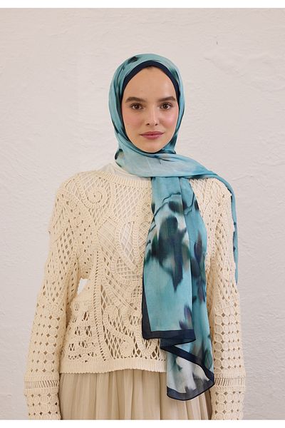 Fresh Dark Flora Pattern Rami Shal Blue