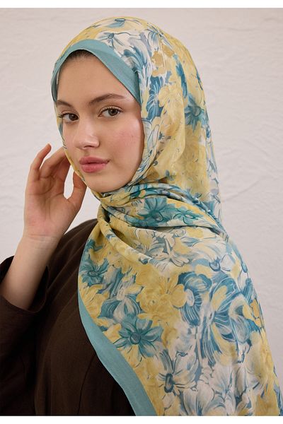 Fresh Summer Bloom Pattern Rami Shal Soft Blue