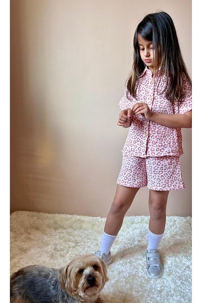 chacharon Girl's Muslin Fabric Leopard Patterned Shorts Bottom Top Set