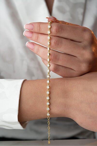 Nereze 925 Ayar Gümüş Gold Beyaz Taşlı Yuvarlak Tasarım Bileklik