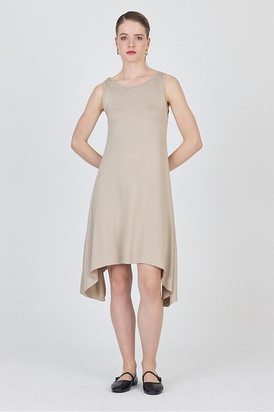 Rays Rochie bej fără mâneci cu croiala asimetrică 4034