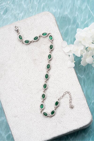 Nereze 925 Ayar Gümüş Rodyumlu Sıralı Yeşil Taşlı Oval Model Bileklik