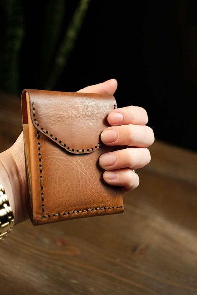 eonaks Texas - Handmade Genuine Leather Magnetized Double Fold Wallet and Card Holder
