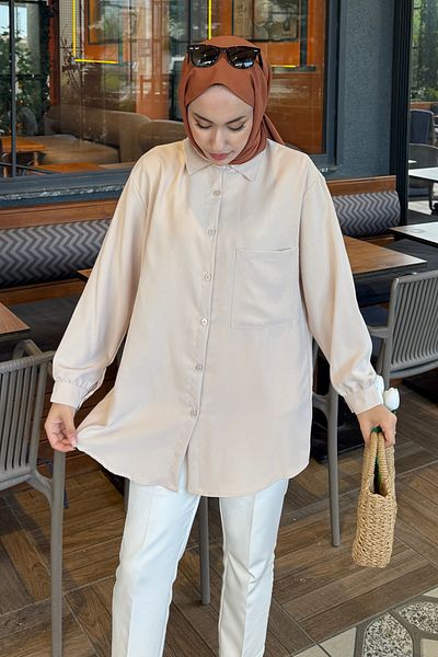 Tesettür Diyarı Cămașă hijab pentru femei Linda din țesătură cu buzunar - bej
