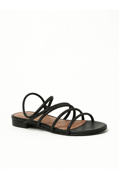 Y.SO صندل مسطح نسائي أسود | صنع في الهند