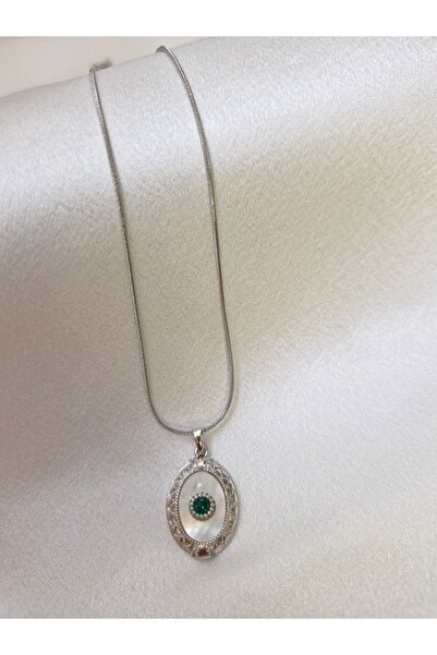 LOPY "قلادة نسائية من الفولاذ المقاوم للصدأ باللون الفضي - مزينة بالحجر الأخضر"