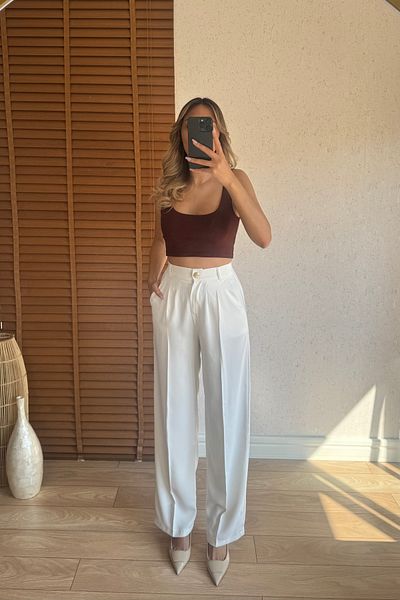 Mucios Pantaloni Palazzo cu detaliu cu nasturi aurii