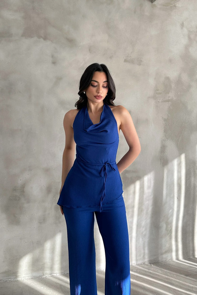 Mila μπλε κοβαλτίου Σετ παντελόνι με μπλε γιακά μπλούζας Degaje