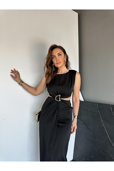 Zerrincan Giyim Siyah Pencere Detaylı Tokalı Elbise