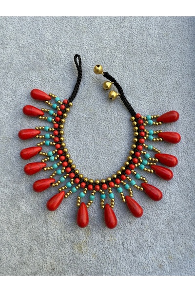 Miss Evita Otantik Halhal