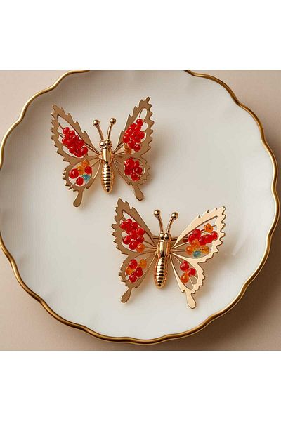 gigigiyim Wings Bead Detailed and Movable Clamp Buckle