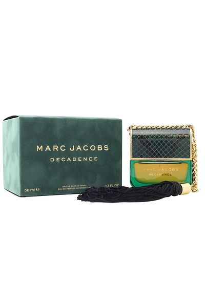 Marc Jacobs Divine Decadence Perfume By Marc Jacobs EDP 50 ml