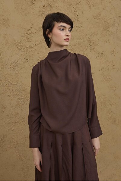 Fahhar Μπλούζα με γιακά βολάν καφέ