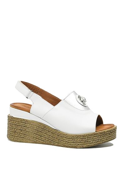Dogati women's casual sandals with decorative ladybug application