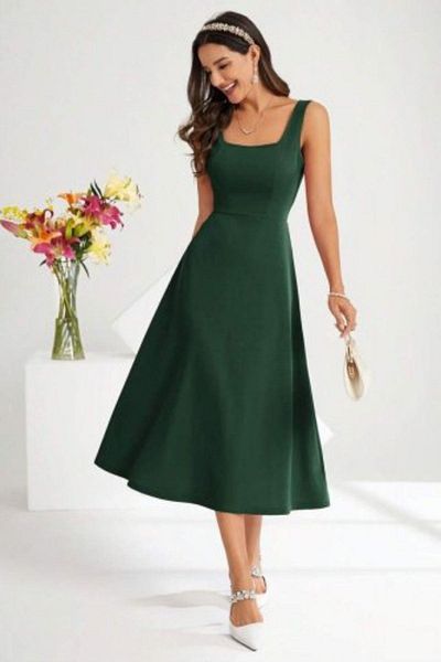 Mossta Square Neck Midi Length Crepe Dress - Green