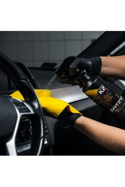 K2 Soluție de întreținere pentru bordul mașinii și plastic Satina Pro Dressing, 1L