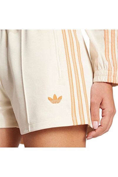 adidas Kadın Beyaz Şort Shorts Kc0681