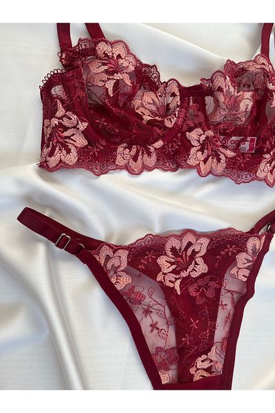 Pijamacs Set sutien cu model floral burgundy