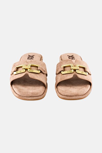 XTI Women Slip On Flats, Beige