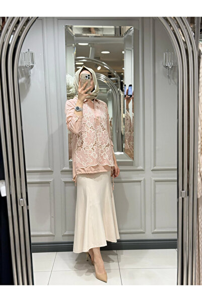 FUAT GÜRSEN Güpür Detaylı Üç Düğmeli Tunik